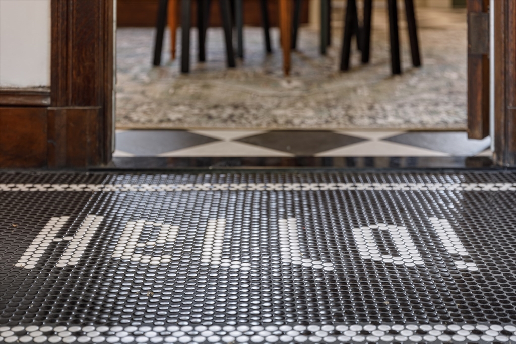 44 Winslow Rd, Brookline