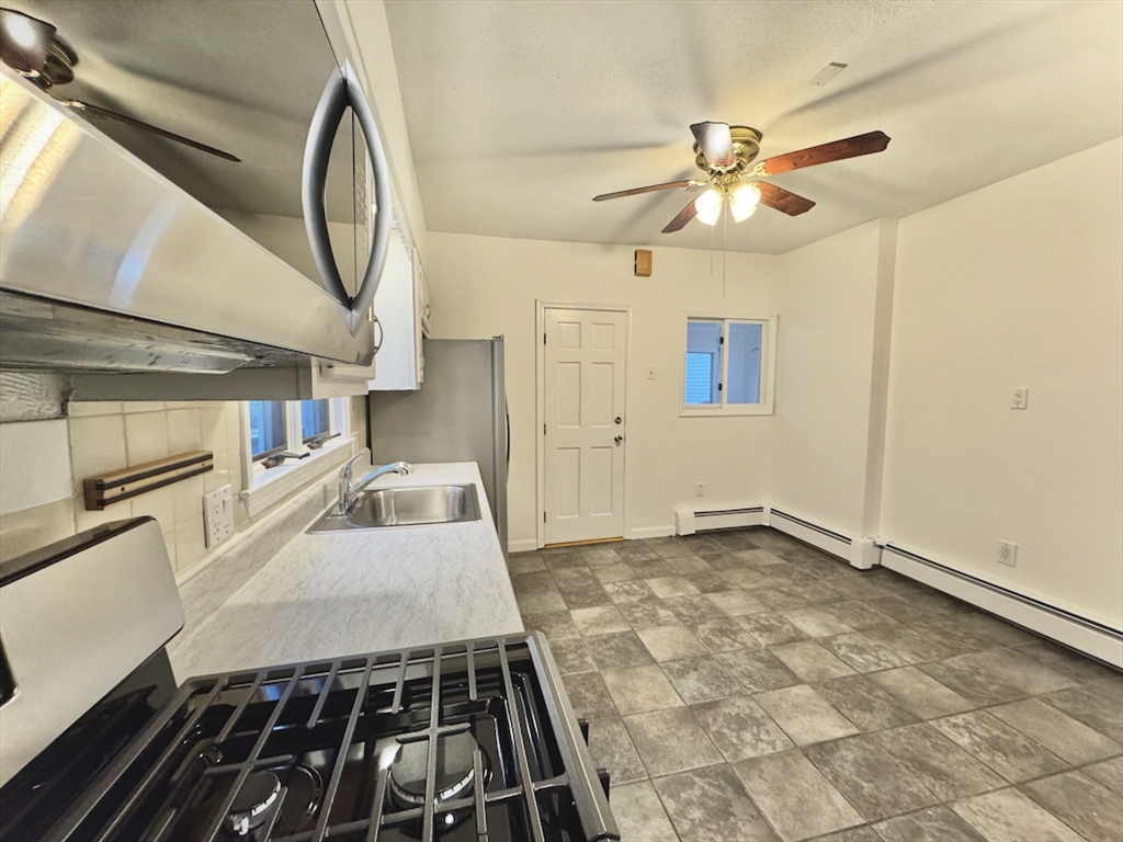 16 Kondazian St, Watertown