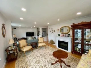 65 Chelsea St, Charlestown