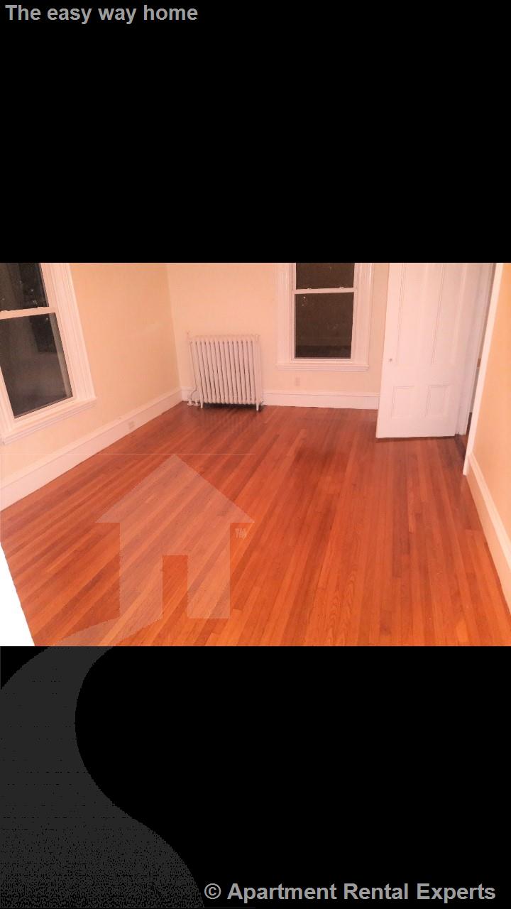 5 Day St, Davis Square