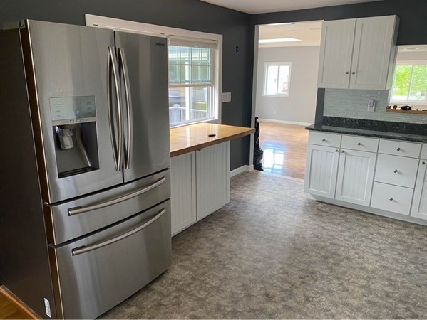 107 Lexington St, Burlington