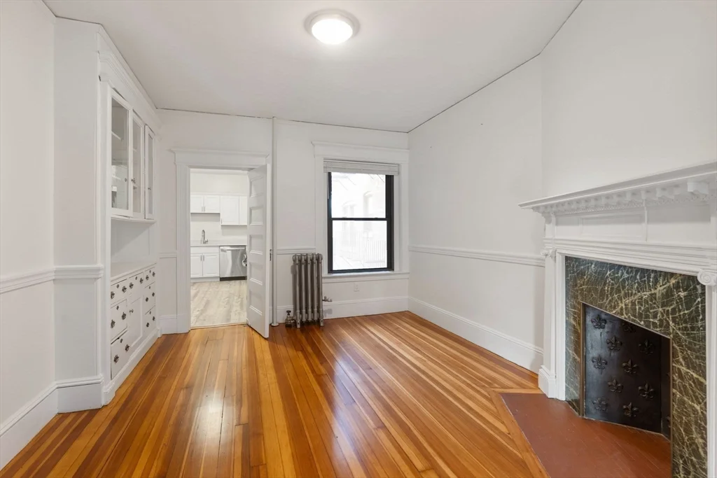 1 Winchester St, Coolidge Corner