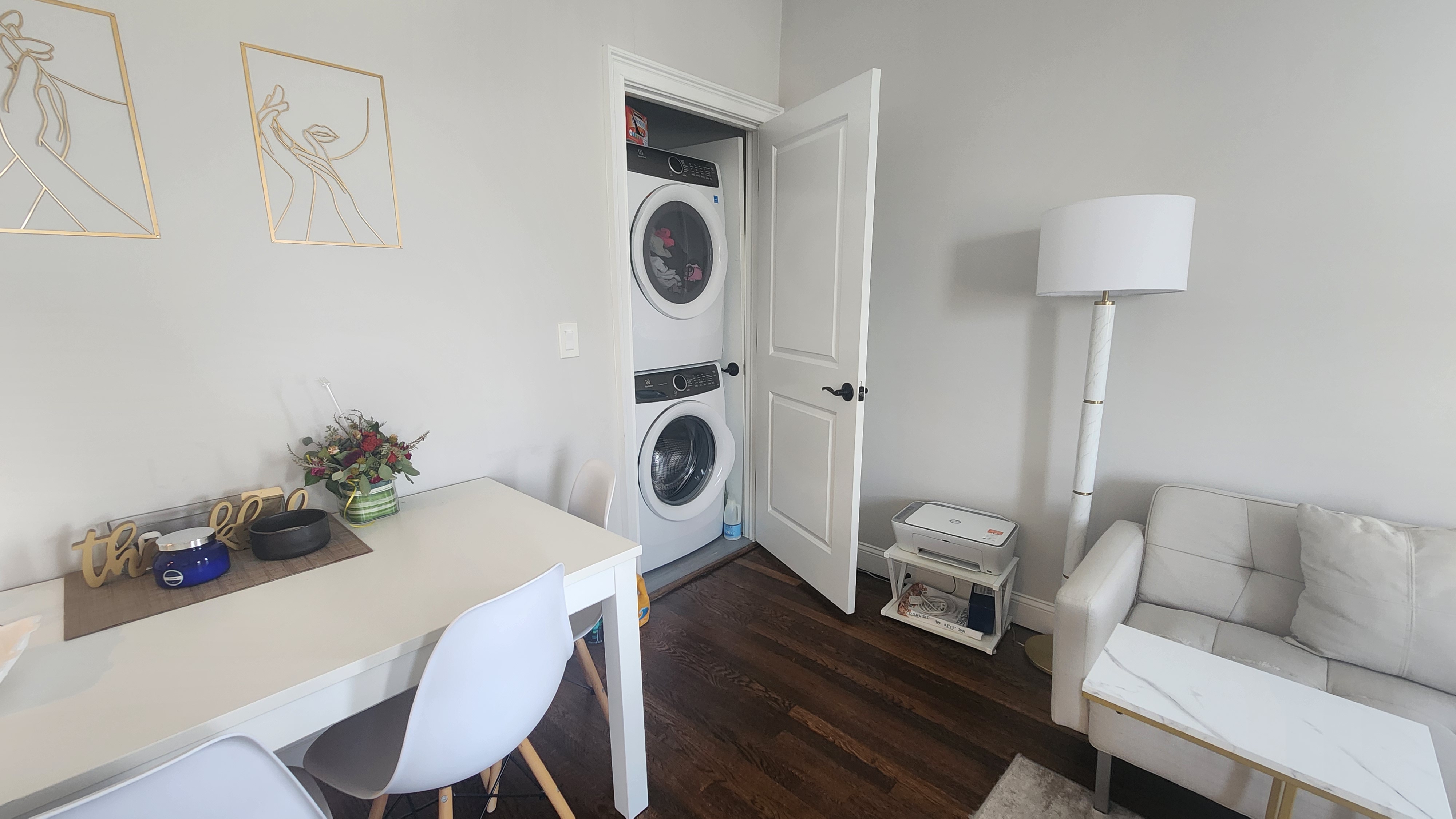 2017 Commonwealth Ave, Brighton