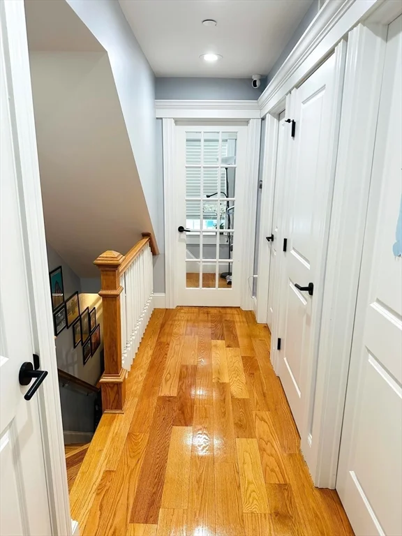 12 S Mason St, Salem