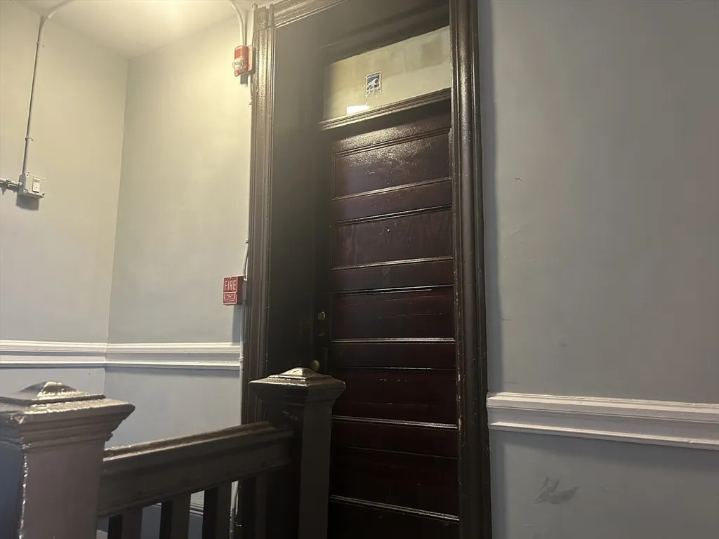 495 Broadway, South Medford