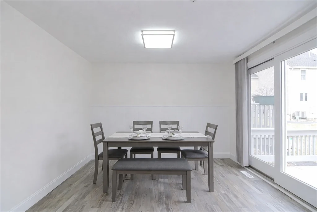 80 Broadway, North Attleboro