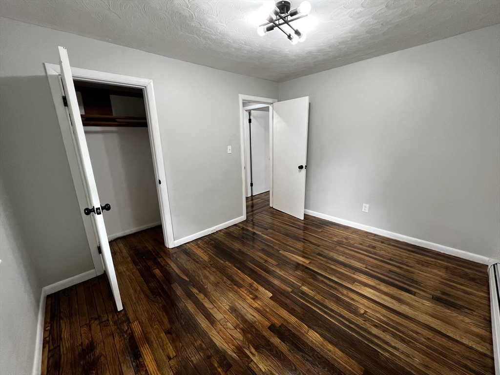 388 Burncoat St, Worcester