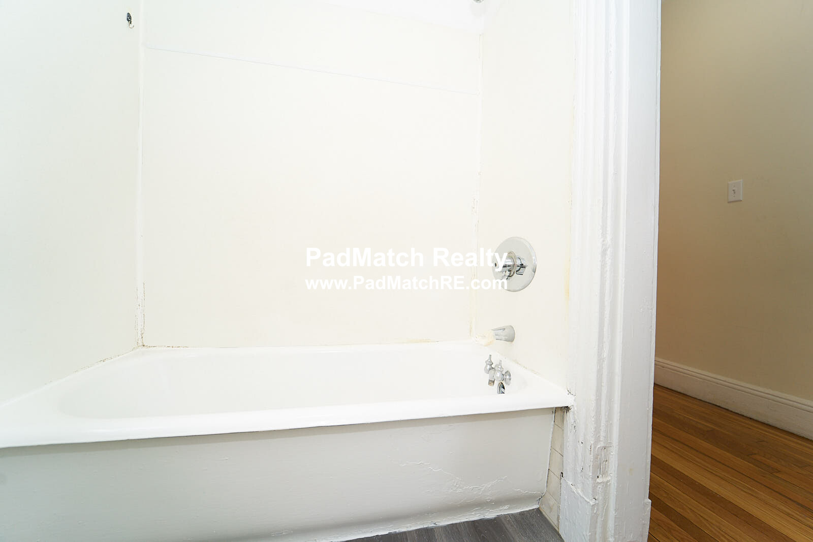 1185 Boylston St, Fenway