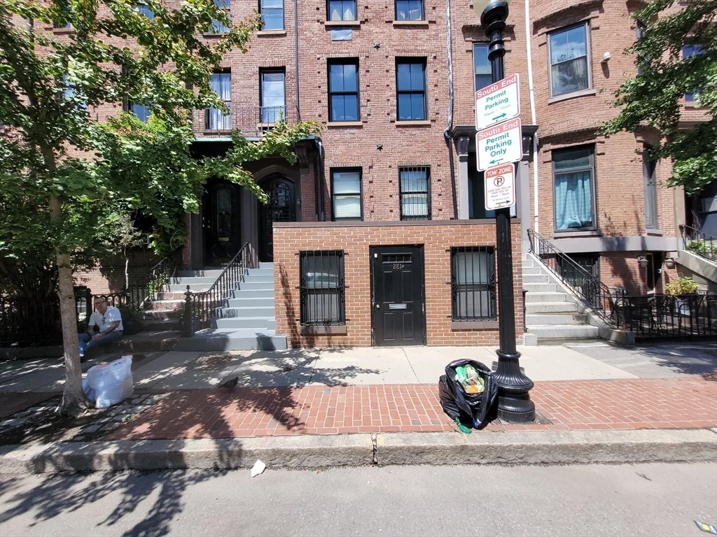 281 Shawmut Ave, South End