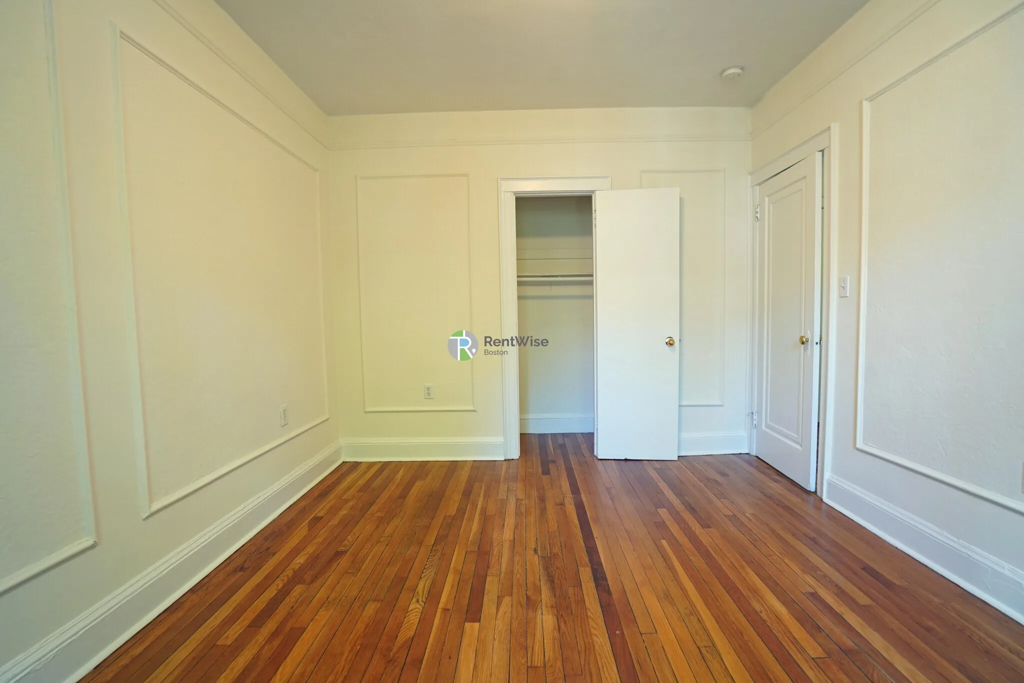 100 Kilsyth Rd, Brighton