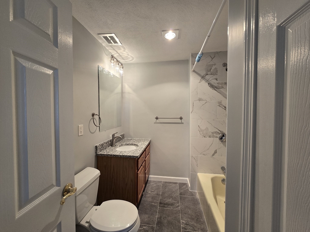 135 East Main St, Westborough