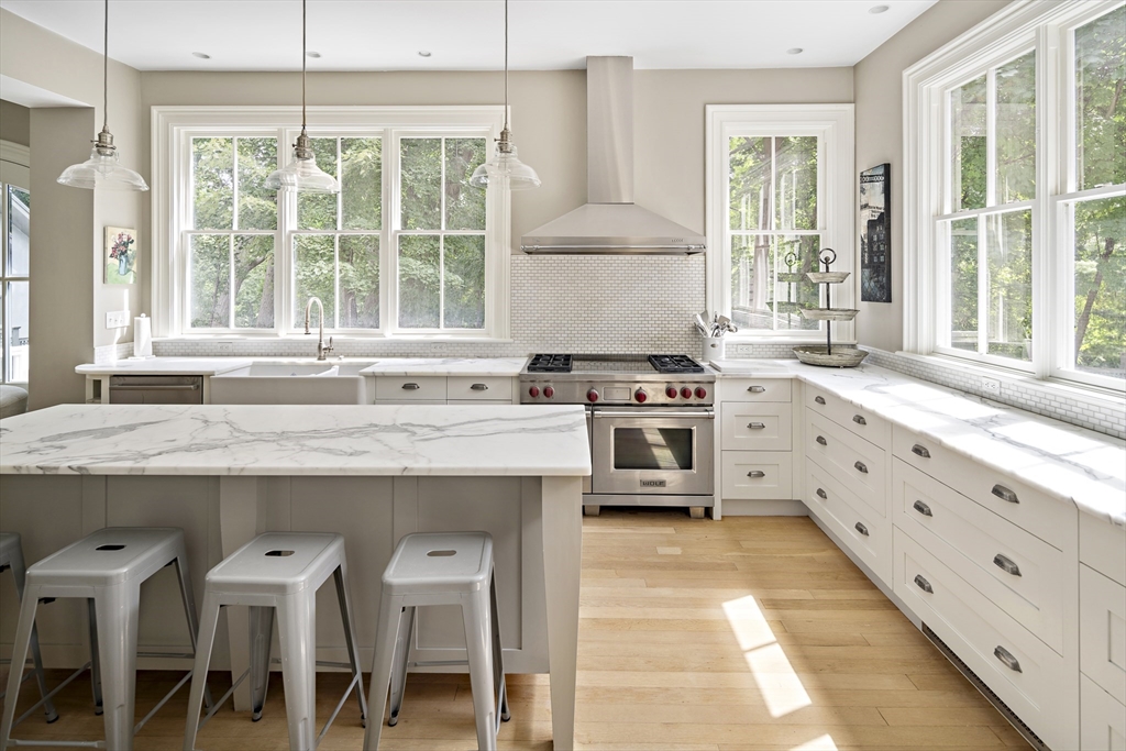 247 Kent St, Brookline