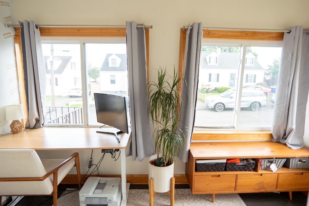 116 Derby Rd, Revere