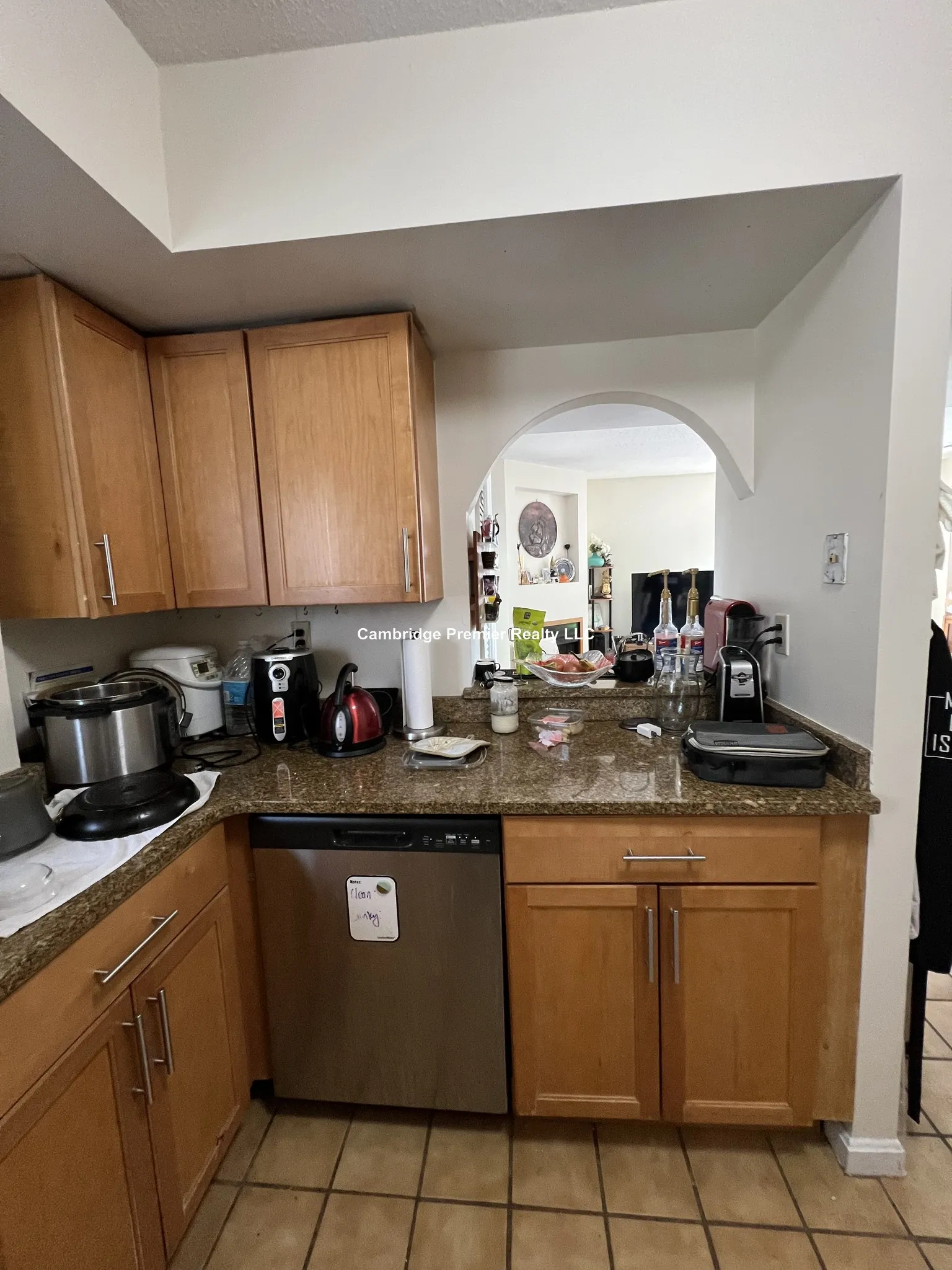 345 Franklin St, Riverside