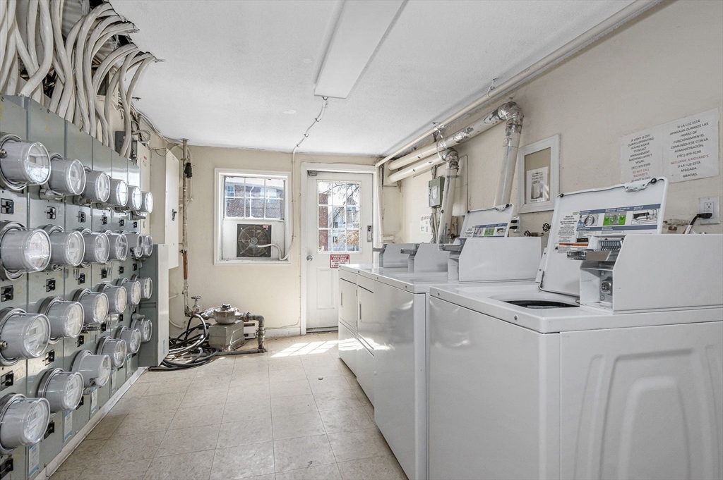 236 Low St, Newburyport