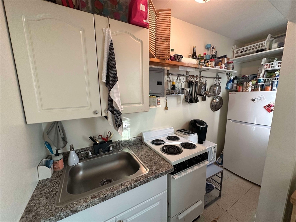 278 Harvard St, Mid-Cambridge