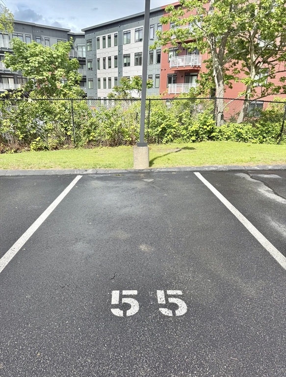 86 E Howard St, Quincy