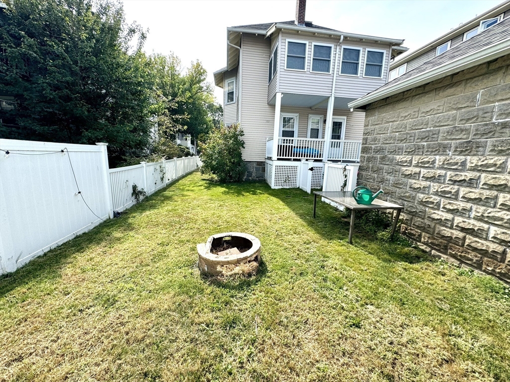 8 Kahler Ave, Milton