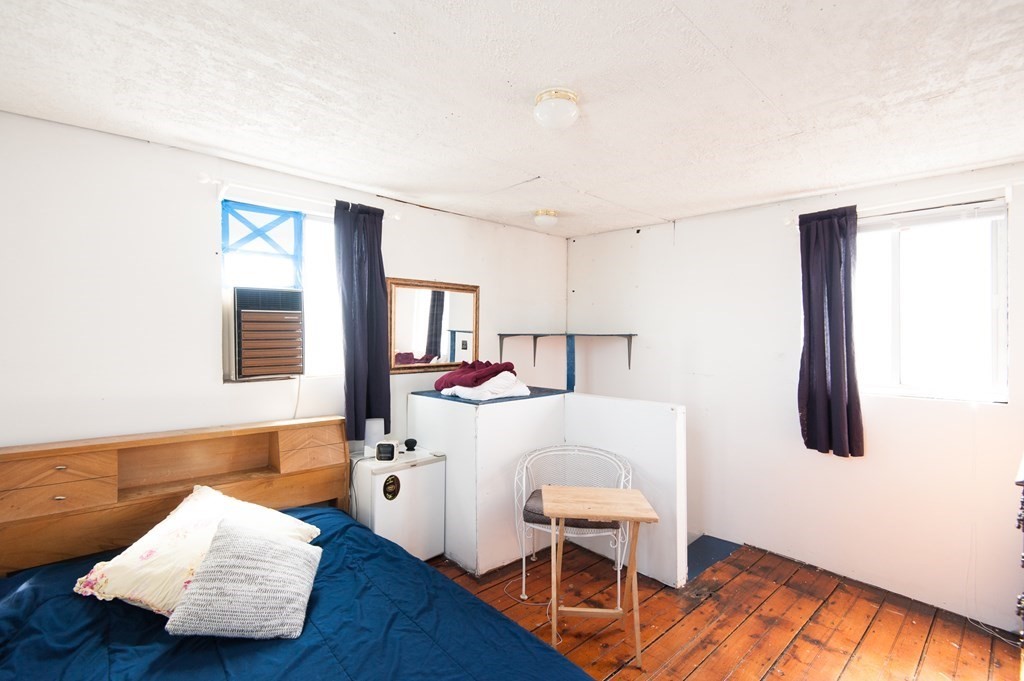 837.5 E 2nd St, South Boston