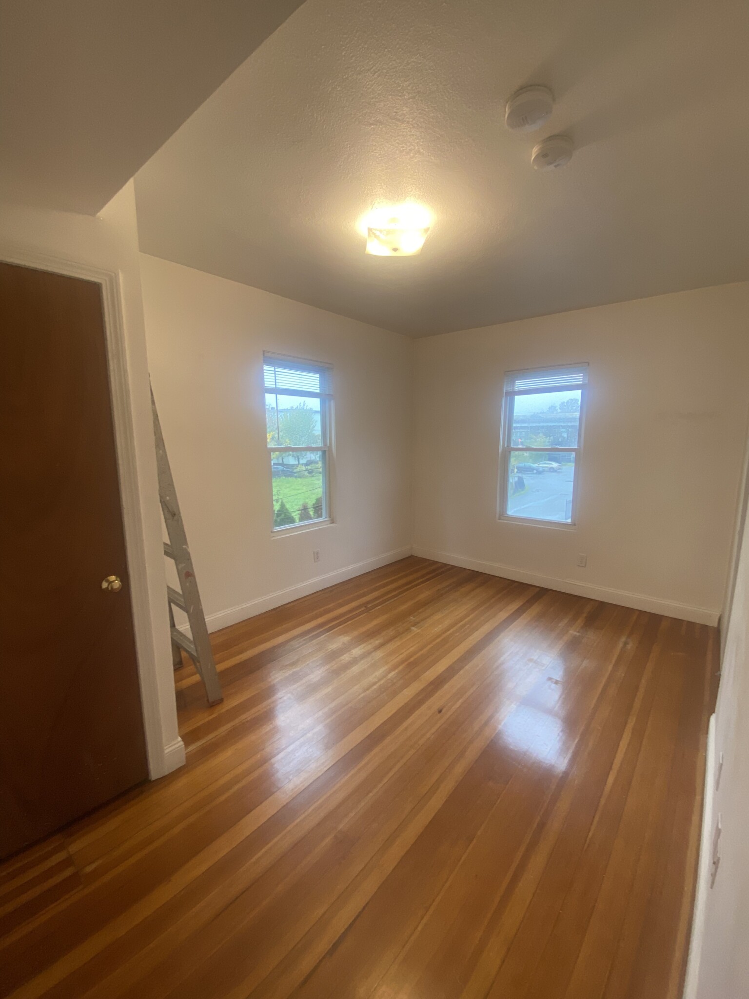 86 Fellsway, Somerville