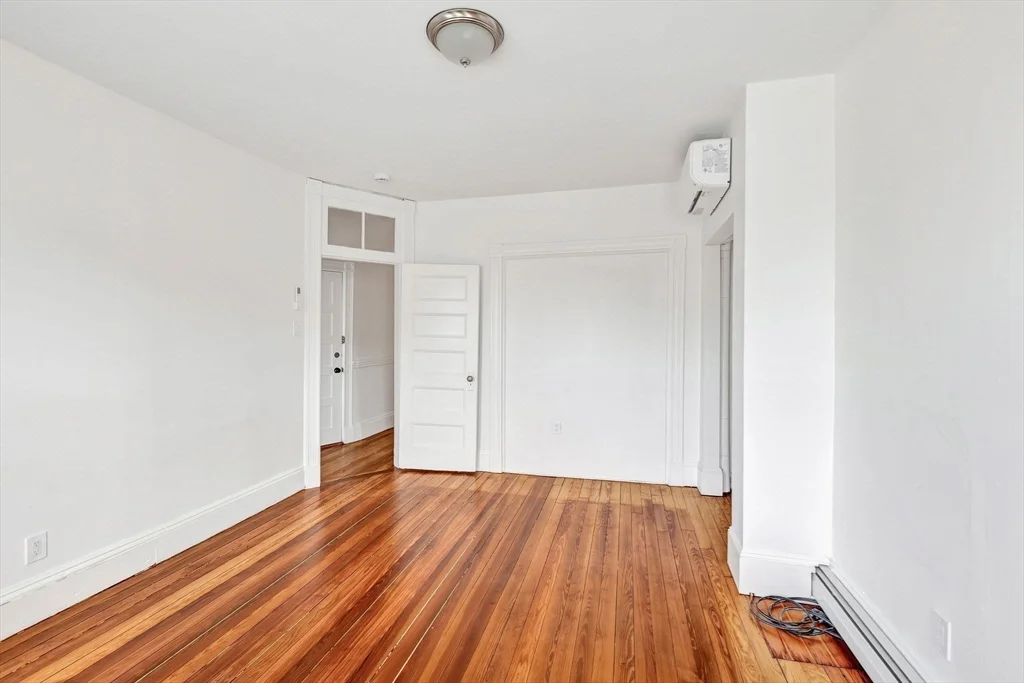 864 Huntington Ave, Mission Hill
