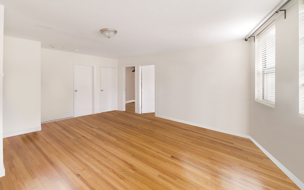 5 N Margin St, North End