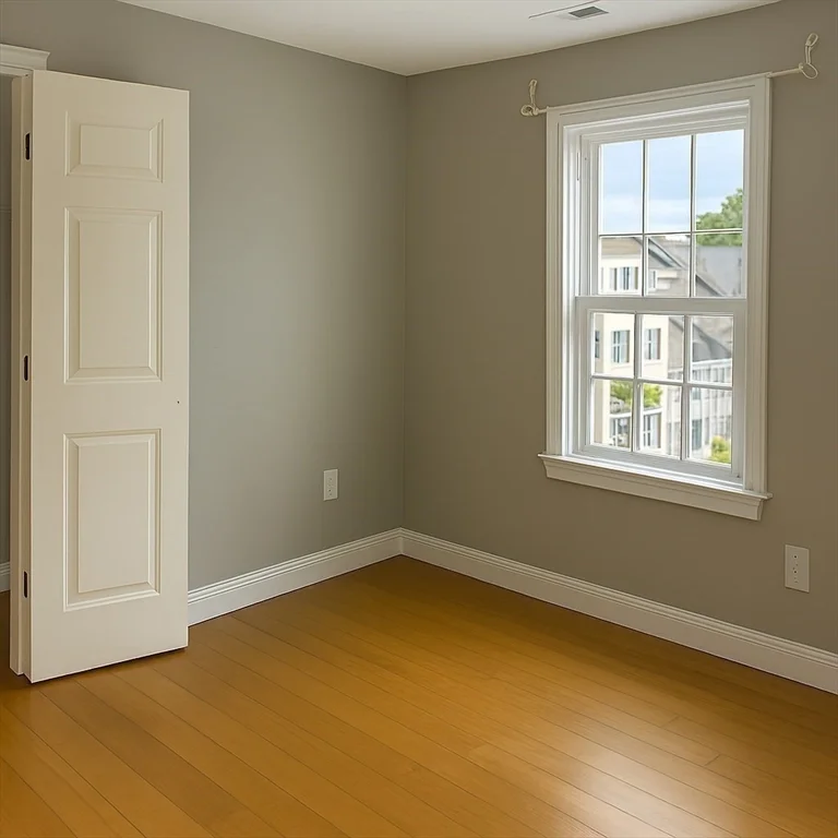 27 Cummings St, Medford