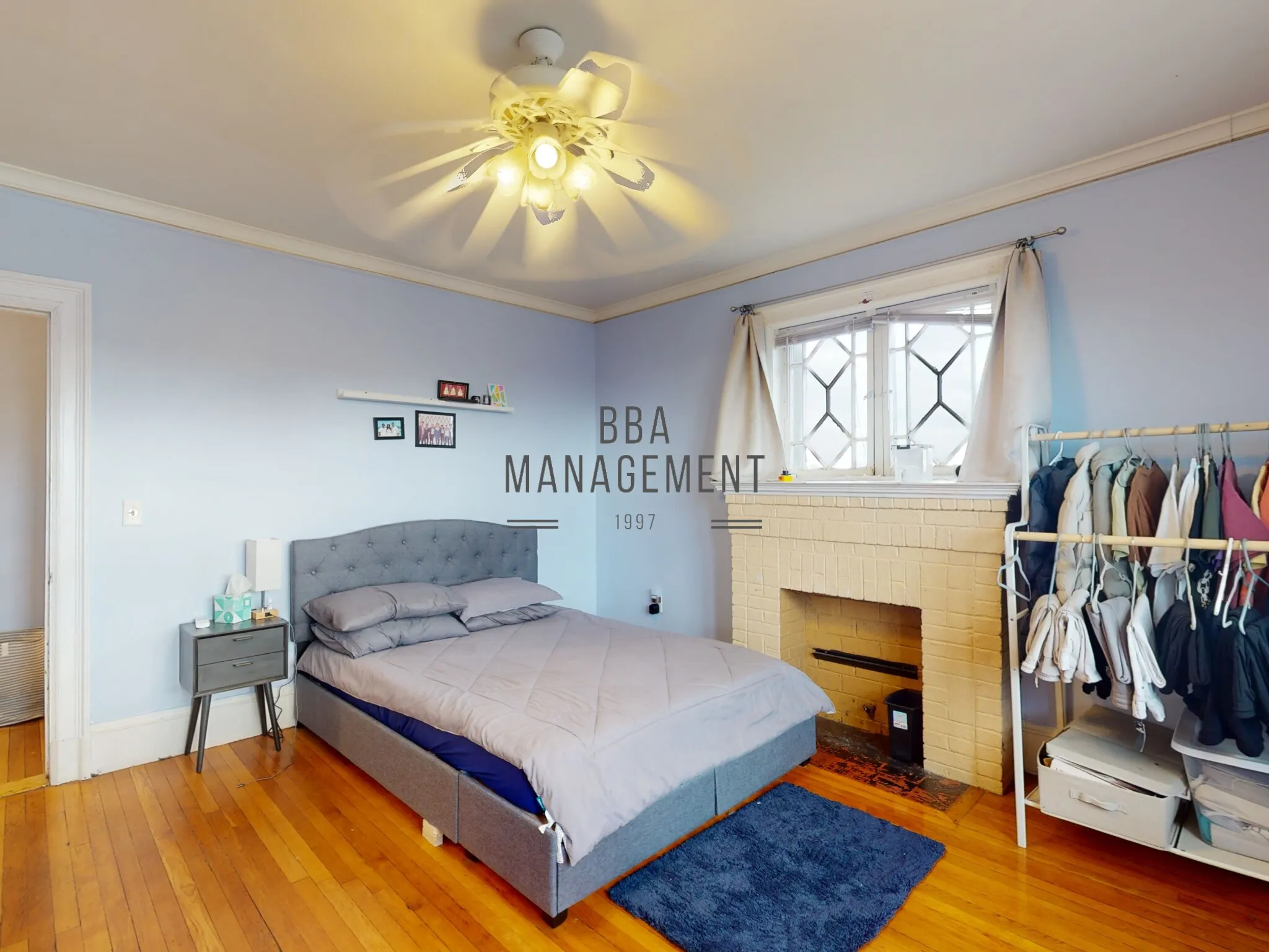 448 Park Dr, Fenway