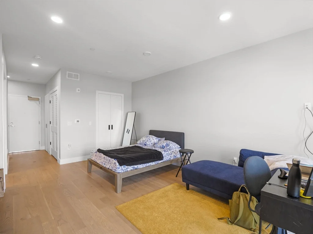 9 Central St, Somerville