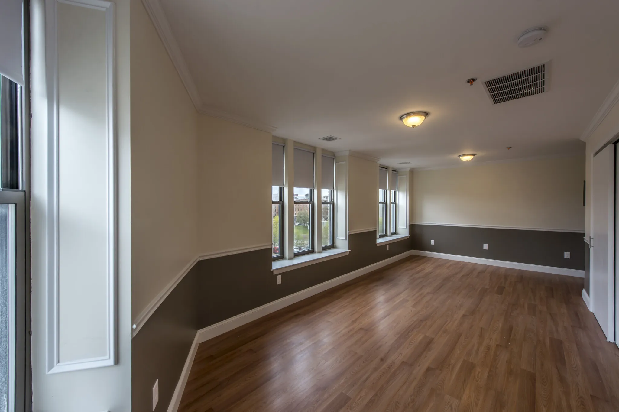 1088 Boylston St, Fenway