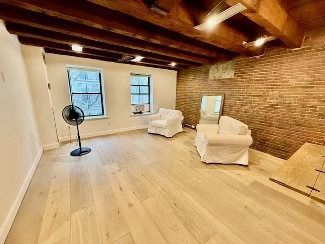 120 Commercial St, Waterfront