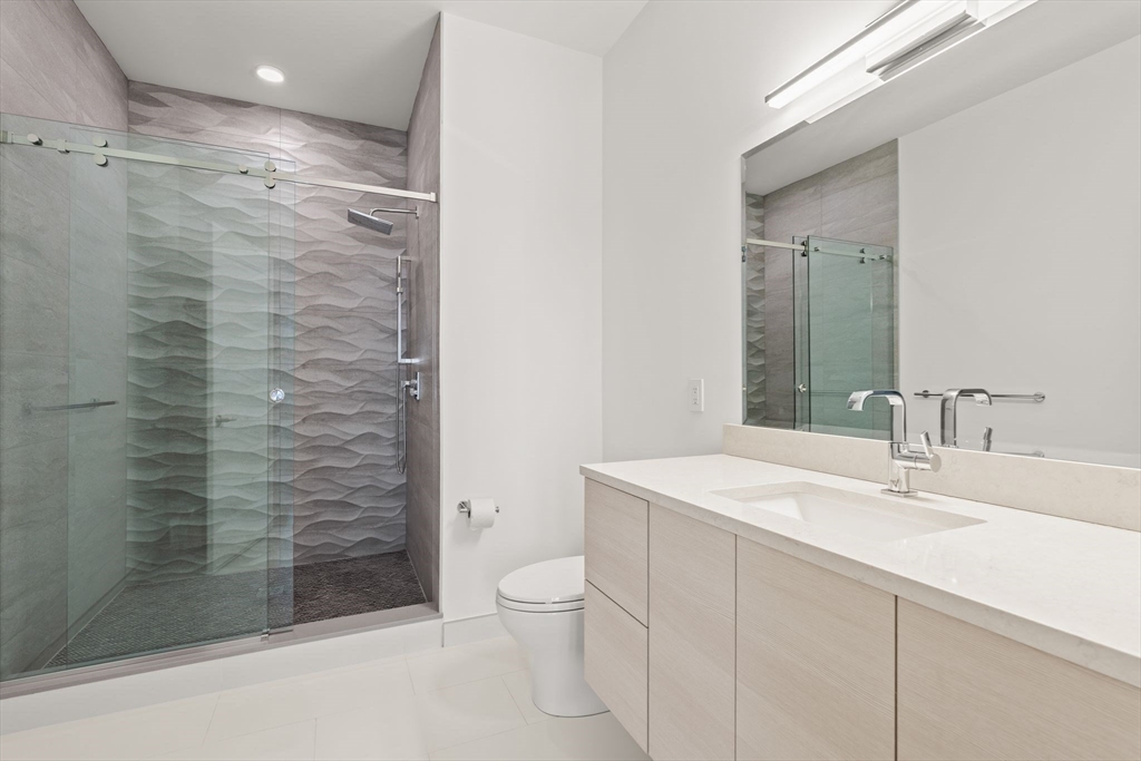 20 W 5th, South Boston