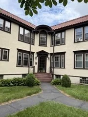 98 1/2 Main St, Andover