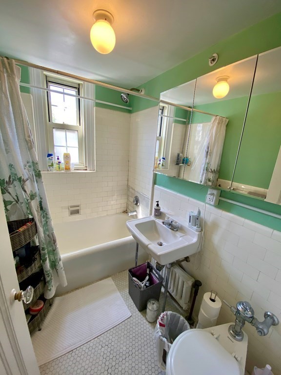 1454 Beacon St, Coolidge Corner