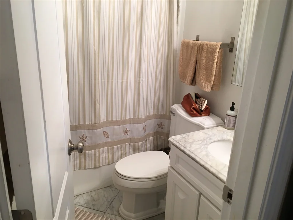 185 Beacon St, Back Bay