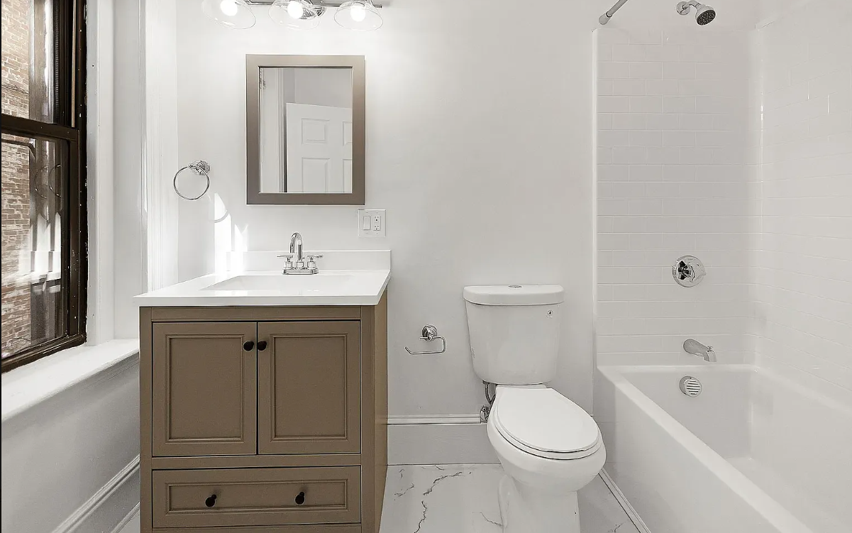 868 Huntington Ave, Mission Hill