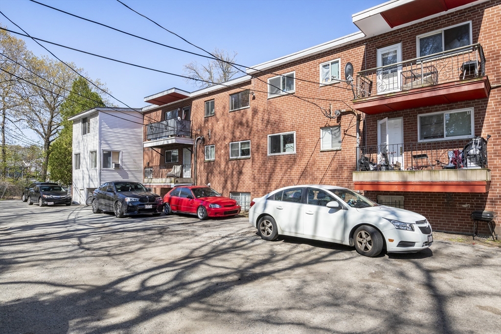 96 Itasca St, Mattapan