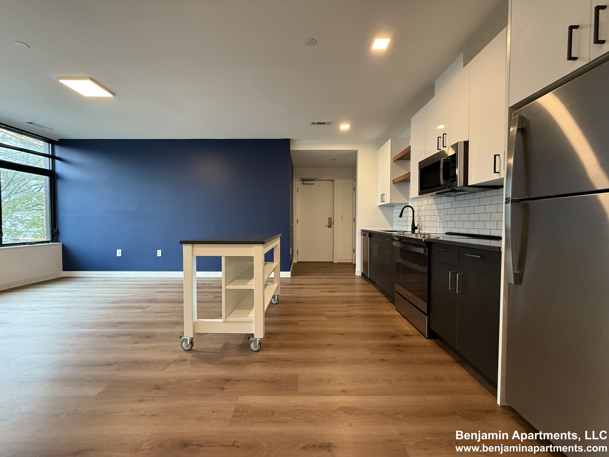 89 Brighton Ave, Allston