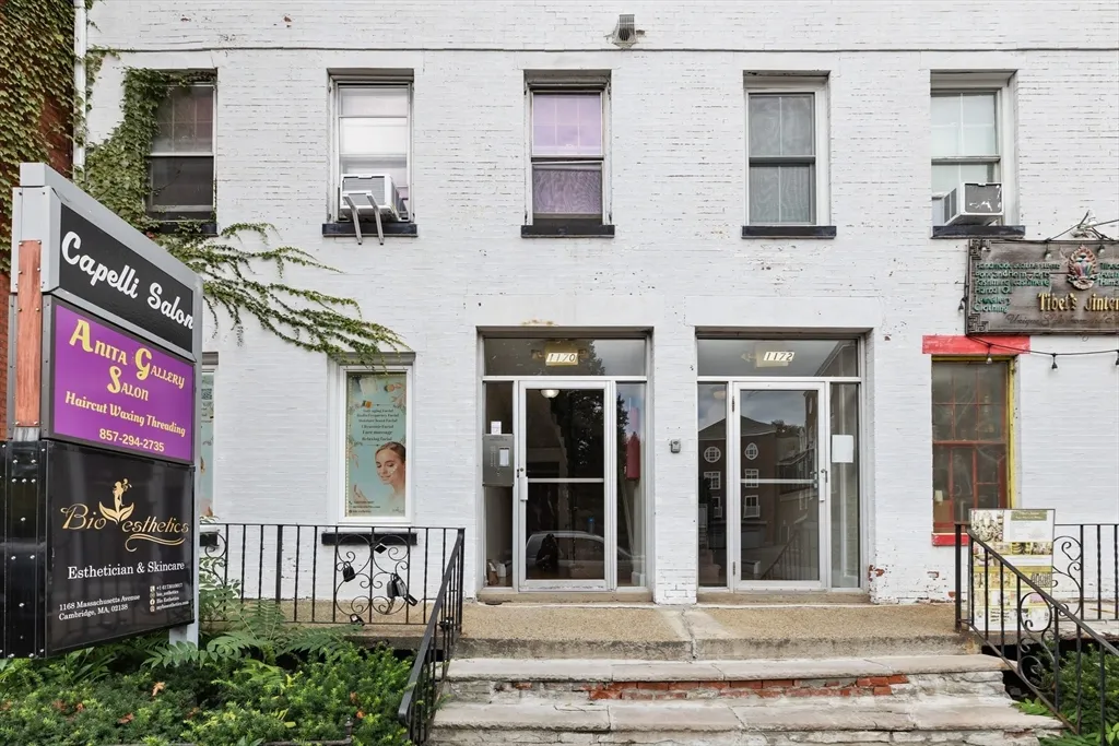 1170 Massachusetts Ave, Riverside