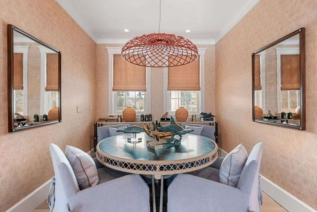 34 Brewster Rd, Monomoy