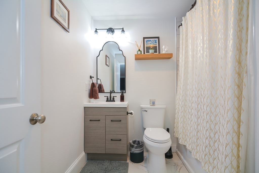 2 Woodworth St, Dorchester