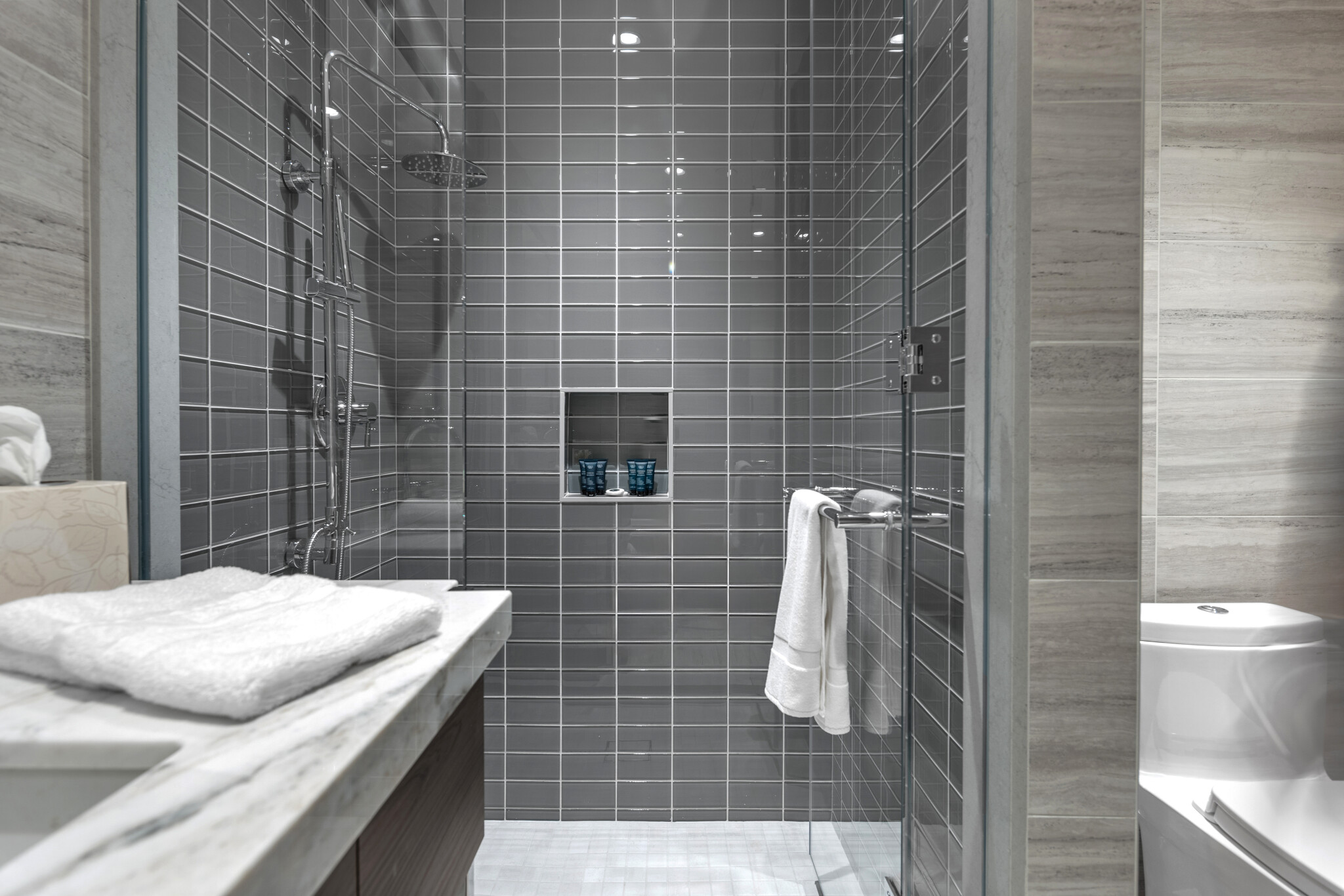 430 Stuart St, Back Bay