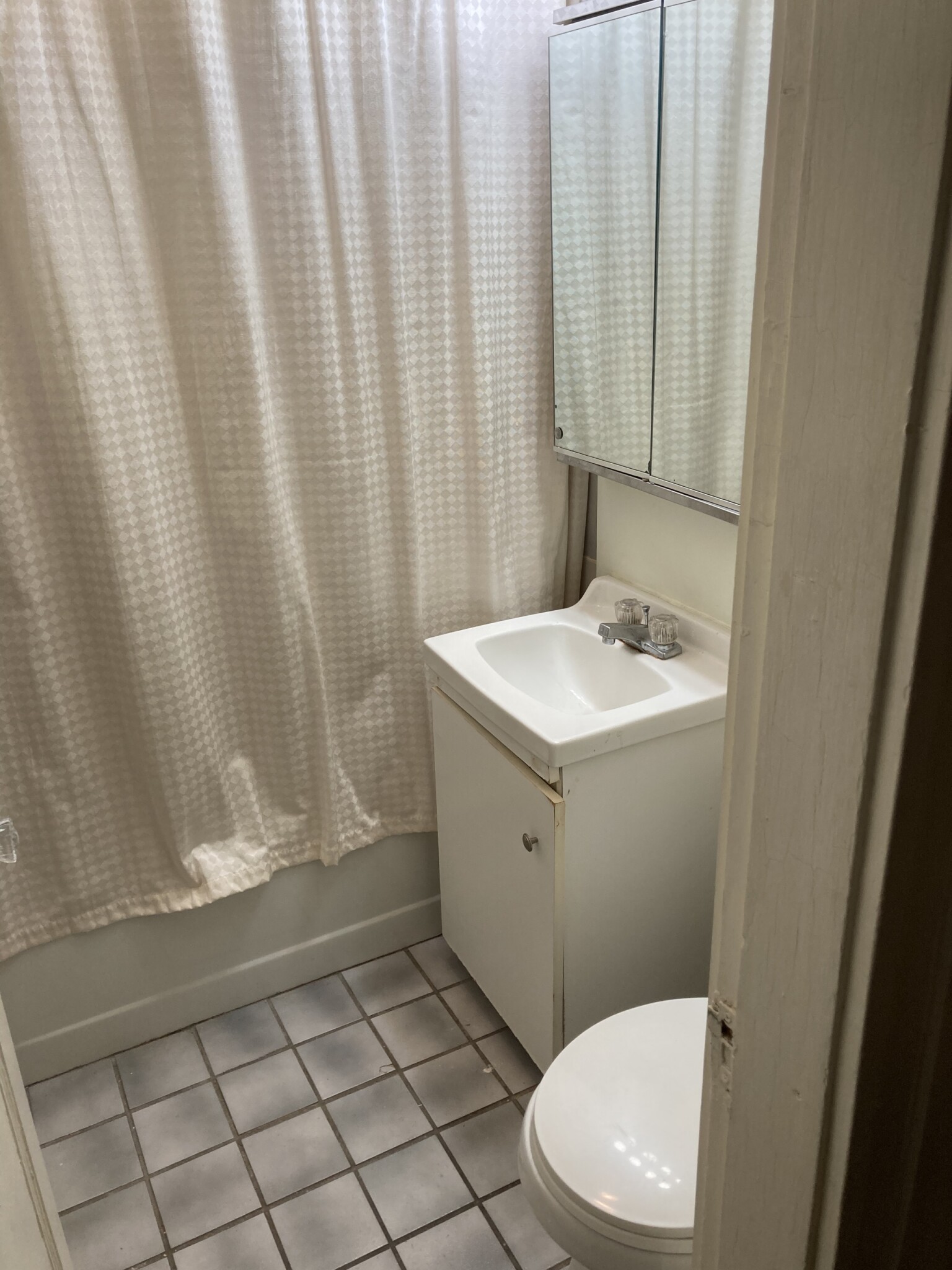 1669 Commonwealth Ave, Brighton