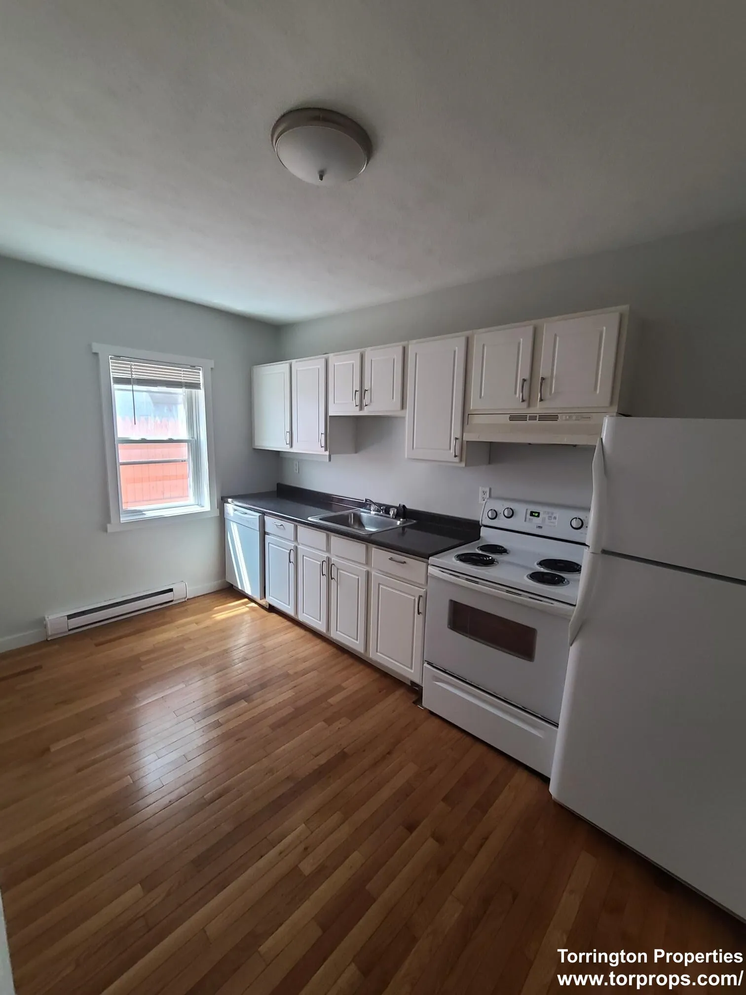 3 Schrepel Pl, South Boston