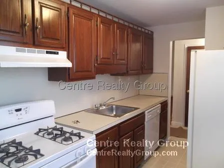 24 Rustic St, Nonantum