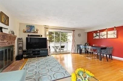 13 Circuit Ln, Watertown