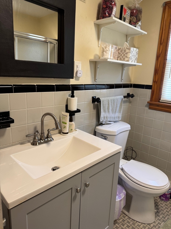 87 Starr St, Leominster