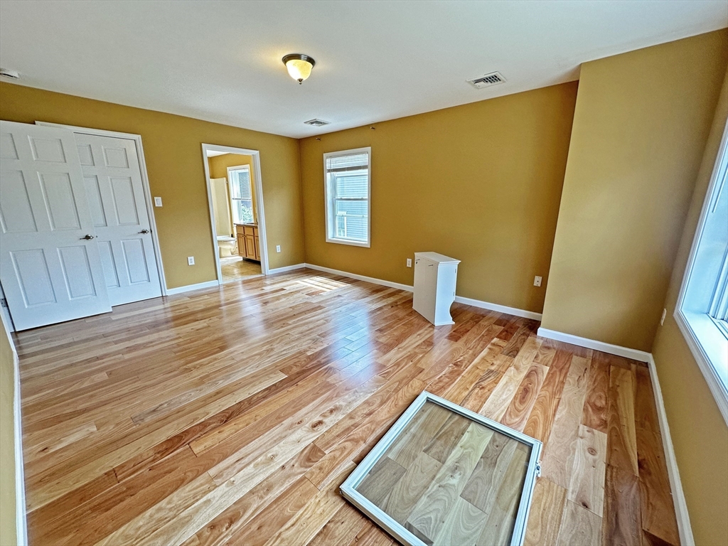 30 Salisbury Rd, Newton Corner