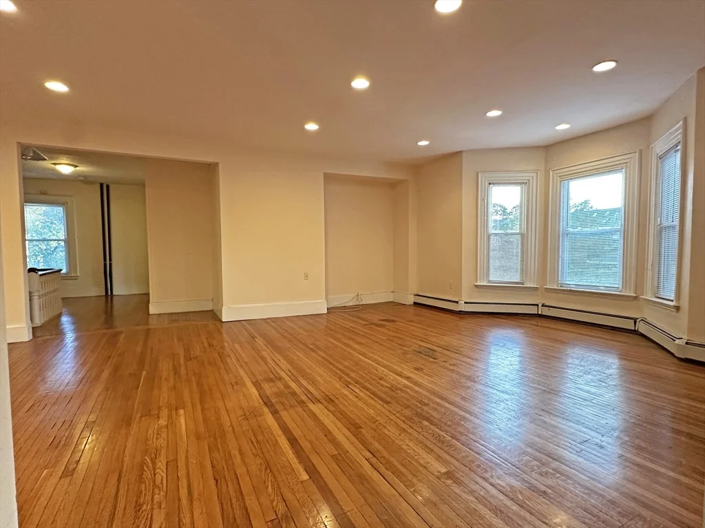 399 Newtonville Ave, Newtonville