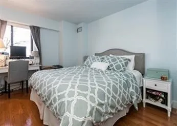 15 North Beacon St, Allston